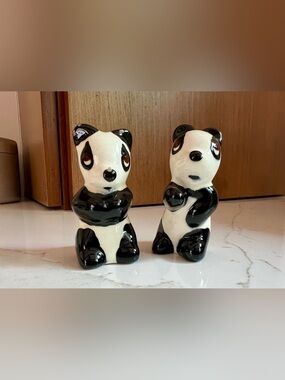 🖤🤍 1950s Ceramic Panda Figurine Set
